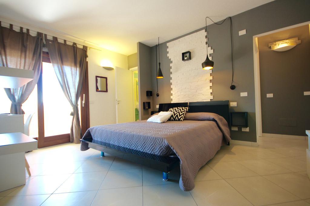 Park 20 Guesthouse Olbia Buitenkant foto