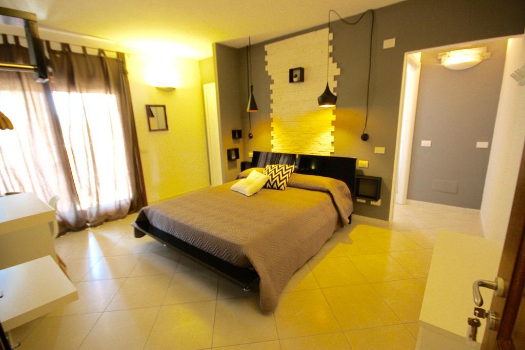 Park 20 Guesthouse Olbia Buitenkant foto