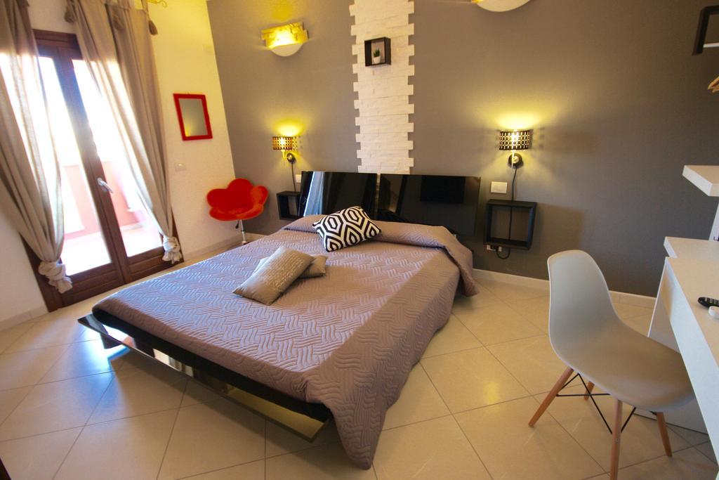 Park 20 Guesthouse Olbia Buitenkant foto