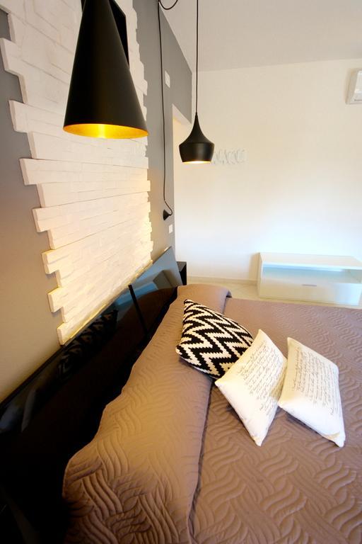 Park 20 Guesthouse Olbia Buitenkant foto