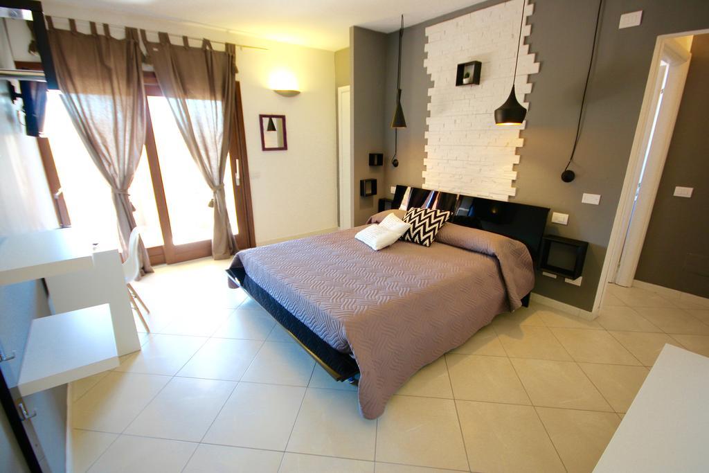 Park 20 Guesthouse Olbia Buitenkant foto