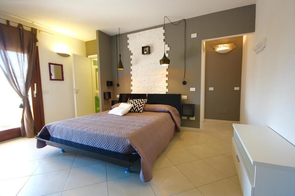 Park 20 Guesthouse Olbia Buitenkant foto
